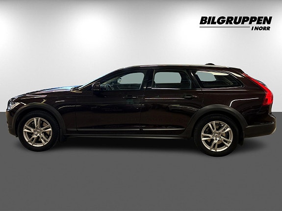 Volvo V90 Cross Country 5 of 5