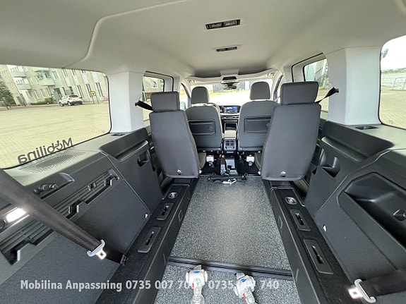 Ford Connect Tourneo 24 of 30