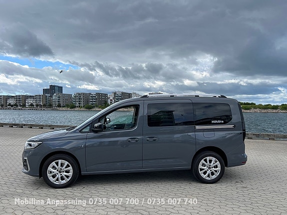 Ford Connect Tourneo 6 of 30