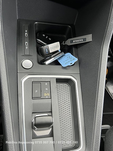 Ford Connect Tourneo 30 of 30