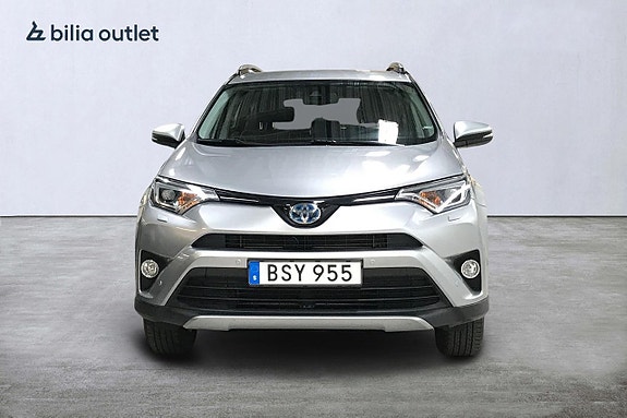 Toyota RAV4 3 of 5