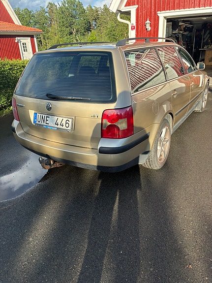 Volkswagen Passat 4 of 4