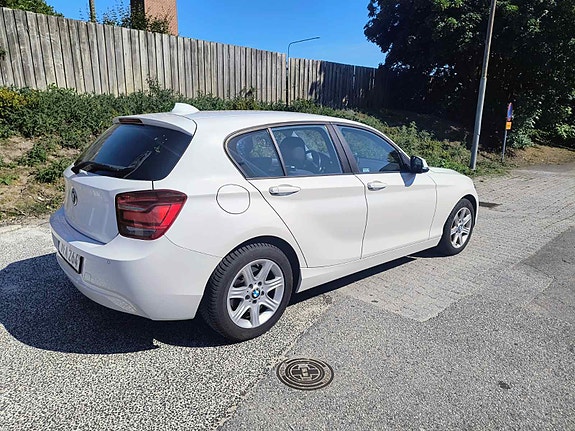 BMW 118d 5 of 5