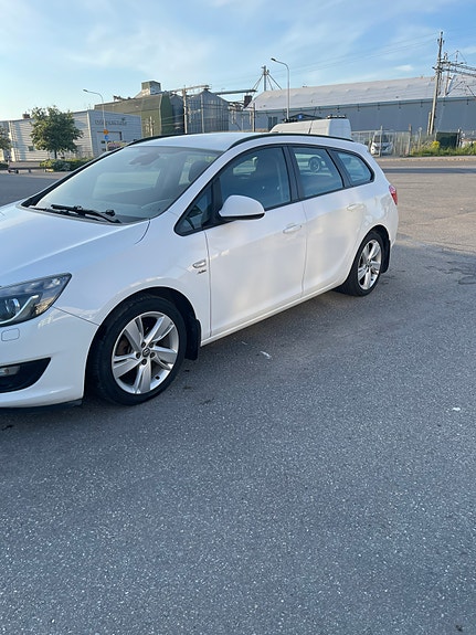 Opel Astra 5 of 5
