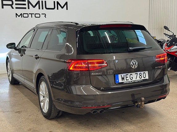 Volkswagen Passat 8 of 19
