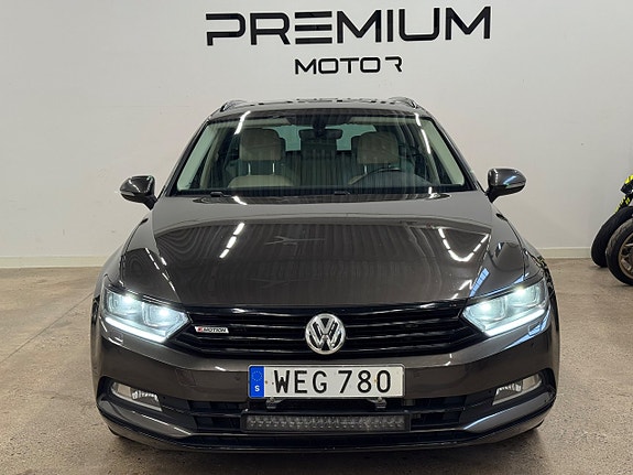 Volkswagen Passat 3 of 5