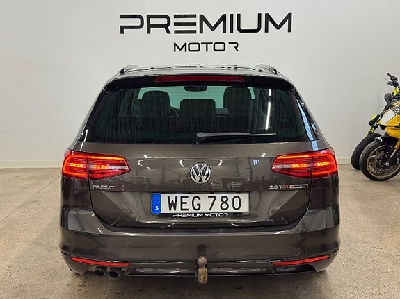 Volkswagen Passat 6 of 19