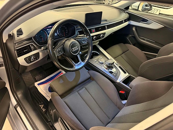 Audi A4 9 of 14