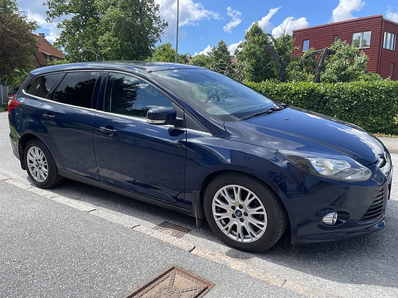 Ford Focus 3 of 7
