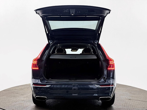 Volvo XC60 7 of 30