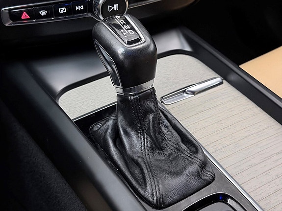 Volvo XC60 28 of 30