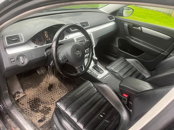 Volkswagen Passat Alltrack 5 of 5