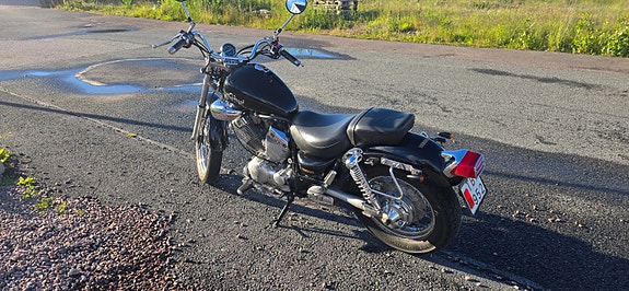 Yamaha XV535 4 of 5