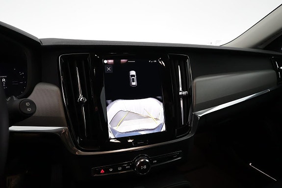 Volvo V90 14 of 17