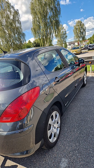 Peugeot 308 5 of 5
