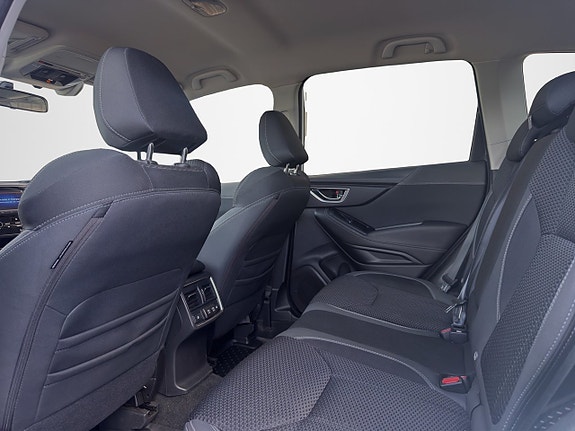 Subaru Forester 24 of 25