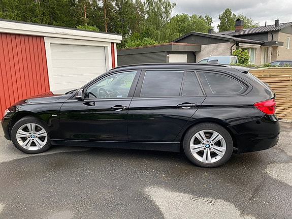 BMW 318d 5 of 5