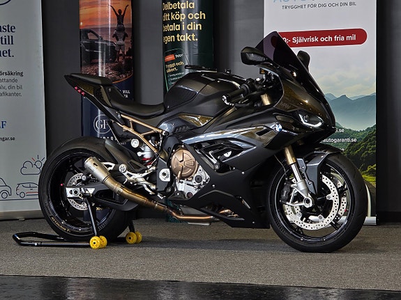 BMW S 1000 RR/Mint Condition/Fabriks Garanti/ARROW/ 3 of 5
