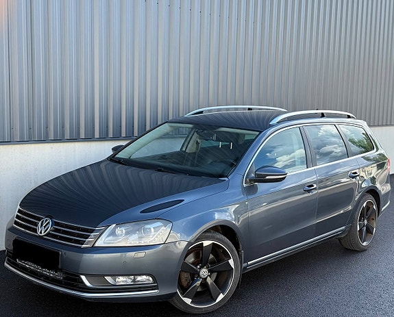 Volkswagen Passat 2 of 5