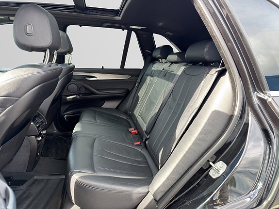 BMW X5 21 of 23