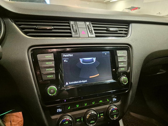 Skoda Octavia 19 of 23