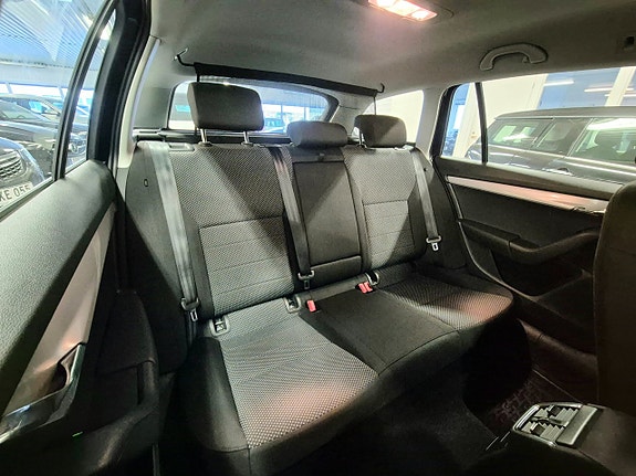 Skoda Octavia 22 of 23