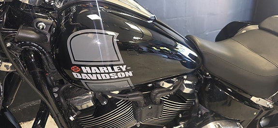 Harley-Davidson Sport Glide FLSB 4 of 9