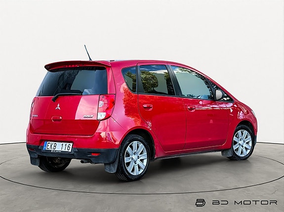 Mitsubishi Colt 3 of 5