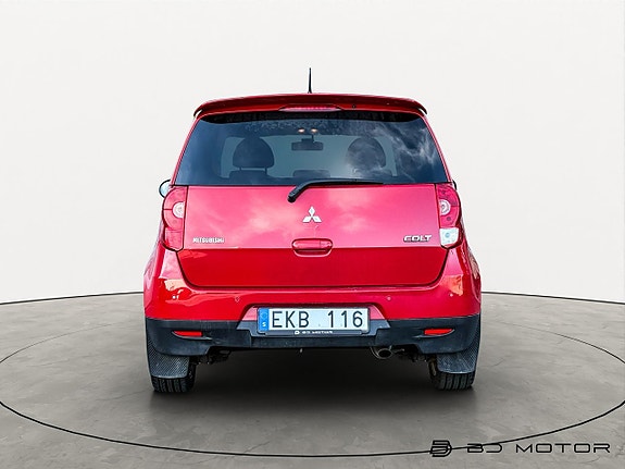Mitsubishi Colt 5 of 5