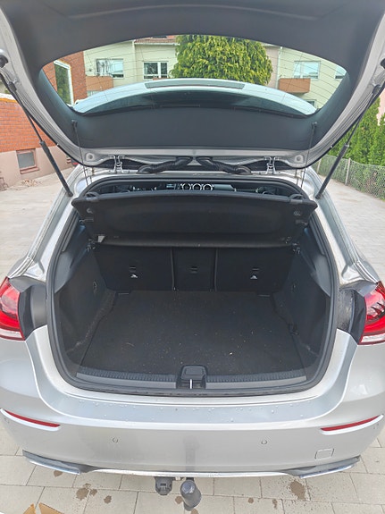 Mercedes-Benz A180 5 of 5