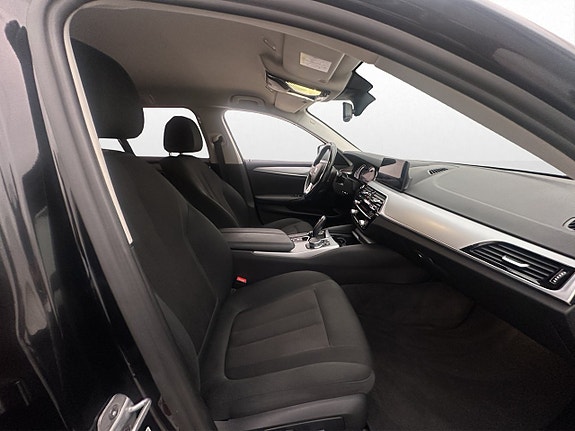 BMW 520d 27 of 30