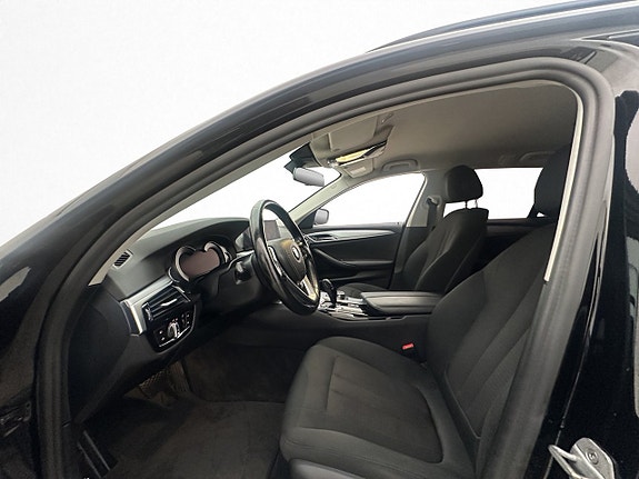 BMW 520d 11 of 30