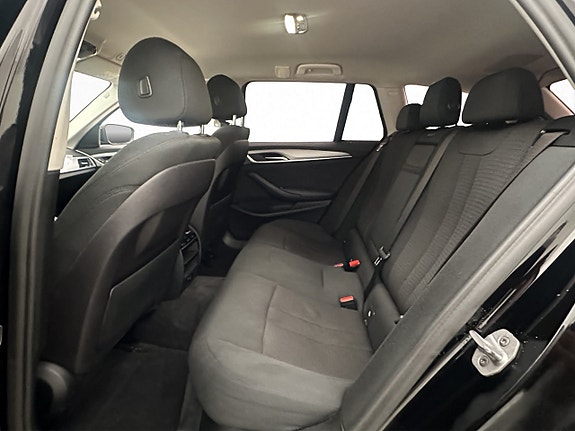 BMW 520d 28 of 30