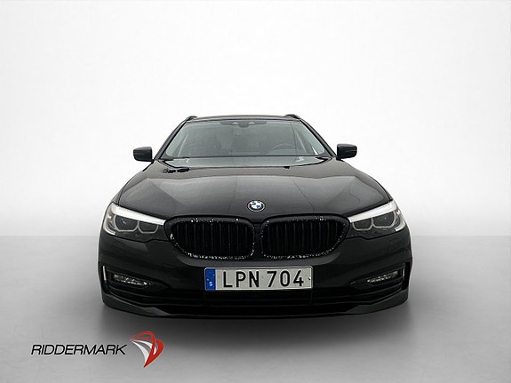 BMW 520d 2 of 5