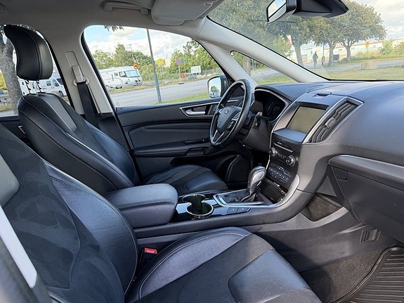Ford Galaxy 9 of 14