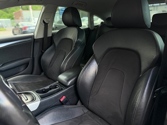 Audi A5 10 of 27