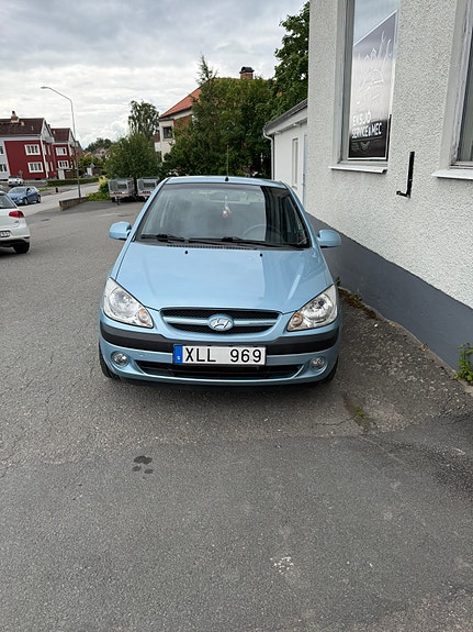 Hyundai Getz 2 of 8