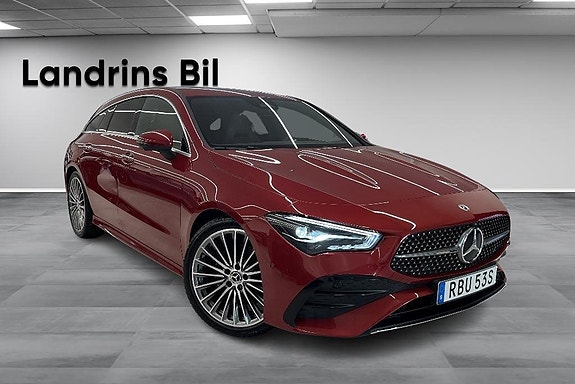 Mercedes-Benz CLA200 3 of 5