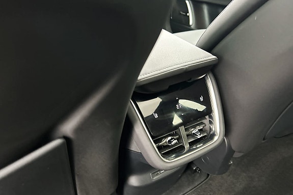 Polestar 3 24 of 30