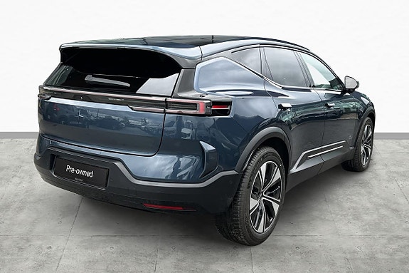 Polestar 3 9 of 30