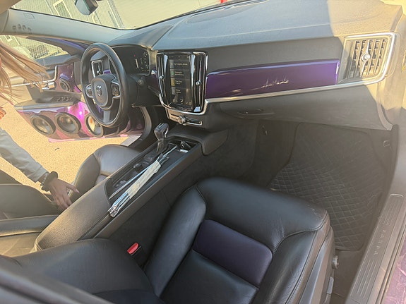 Volvo V90 11 of 13