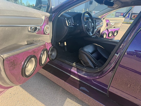 Volvo V90 10 of 13
