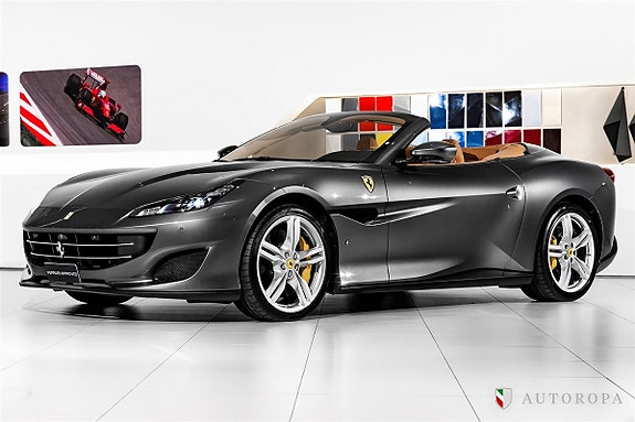 Ferrari Portofino 2 of 5