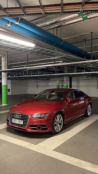 Audi A7 2 of 5
