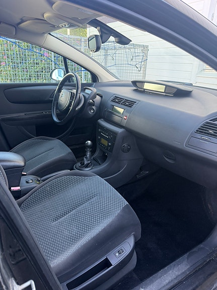 Citroen C4 4 of 5