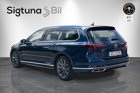 Volkswagen Passat 3 of 5