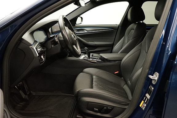 BMW 530e 4 of 17