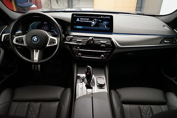 BMW 530e 5 of 17