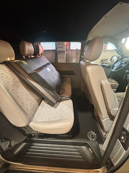 Volkswagen Transporter 5 of 5