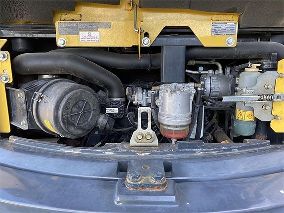 Yanmar VIO80-1A 8 of 12